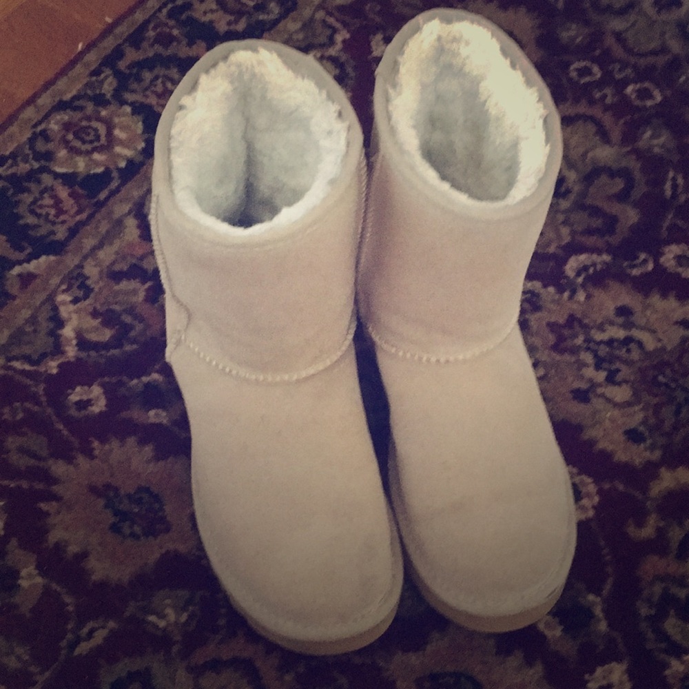 Lightly Worn UGG booties size W8